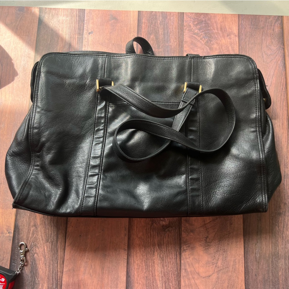 Bossino‎ Black Leather Bag
